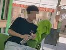 四川一男大学生疑被拐骗至境外 姐姐发声：父母以泪洗面