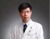 從安慶走進(jìn)復(fù)旦大學(xué)的名醫(yī)吳小華