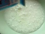 陜西周至一小學(xué)發(fā)的飲用奶呈粥狀？教育局：已成立調(diào)查組核查