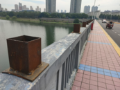 六安云路橋橋欄加高施工怎么忽然停工了？
