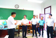 巢湖市領導開展教師節慰問