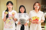 天南地北美味齊聚！安慶師大新生攜家鄉特產來報到