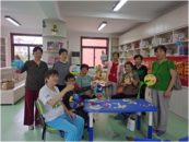 “品古詩詞之美 享古詩意生活”鄰里詩詞貼畫活動