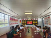 清風(fēng)沐桃李 濃濃重教情 ——臨北回族鄉(xiāng)開展教師節(jié)走訪慰問活動