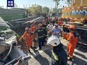 山西太原：多車相撞交通事故造成1死2傷