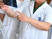 32歲女子咳斷肋骨 醫生：過度防曬導致的