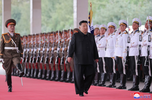 现场画面来了！金正恩坐绿皮火车出访俄罗斯
