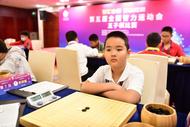 合肥高新區五智會五子棋比賽現場直擊：一個人戰斗，是孤勇，也是火種   