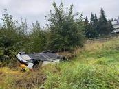 中國女子在美國深夜飆車，致男伴死亡后回國，好友：她故意隱瞞男方死訊