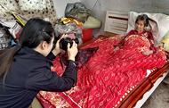 鳳臺縣新集派出所：貼心服務“零距離” 上門辦證暖民心