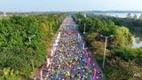万人齐跑“最美赛道”！2023池州马拉松鸣枪开跑