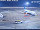 厦门航空通报飞机被刮蹭
