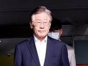 韓國最大在野黨黨首李在明出席涉貪腐瀆職案首次公審