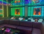 足浴店女技師指控遭灌酒被男客人性侵，中間人說情想8萬元私了？警方：證據不足不予立案