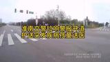 淮南交警拉响警报开道 护送突发疾病孩童送医