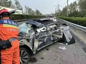 上海繞城高速3車相撞致2死2傷，擁堵一度超過8公里