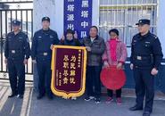 泗縣：5頭牛犢逃出牛圈，民輔警翻山越嶺幫著找回