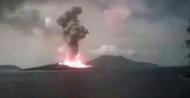 印尼喀拉喀托火山发生喷发
