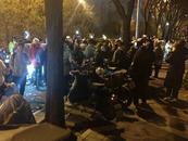 被清華北大學(xué)子爭搶，“鵝腿阿姨”火出圈！