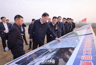 黃曉武調研龍子湖國家級幸福河湖建設工作
