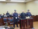 兰州市社科院原院长陆春鸣受审：敛财上百万在单位设“小金库”