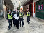女子市區持刀搶劫男子金項鏈！警方：刑拘
