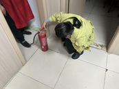 鼓樓街道大田拐社區(qū)開展“環(huán)保排查整治 共創(chuàng)美好藍(lán)天”行動