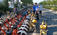 壽縣城管局整治共享單車亂停放不文明行為