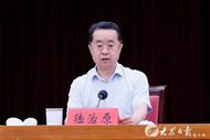 中共中央批準：陸治原不再擔任山東省委副書記、青島市委書記