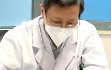 省中医院儿科主任医师桂金贵：孩子睡觉枕头湿了要注意！
