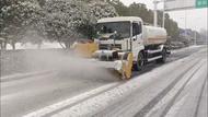 “城”心“城”意保暢通 合肥多部門已出動數千人開展積雪大掃除