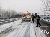 40處公交站牌亭除雪加固！合肥啟動交通運輸行業雨雪天氣應急預案