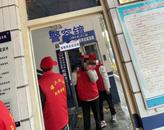 河南五名少年無證騎摩托車被罰洗警車打掃民警臥室，督察大隊稱將調查