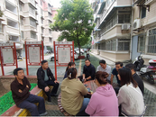 雪華鄉(xiāng)（宏業(yè)村街道）第二社區(qū)：維修破損落水管 用心服務(wù)解民憂