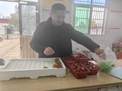 懷寧縣金拱鎮(zhèn)：種草莓蹚新路 走向共同致富
