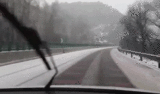 降雪致山西多条高速公路临时封闭