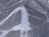 “摔倒后被雪掩埋”，27岁中国女子在日本滑雪时遇难