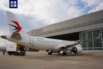 第三架C919大型客机交付东航