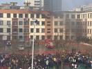 突发！辽宁锦州市保二小学着火有黑烟飘出 学生被组织到操场  教育局回应：监控室着火已处理完毕