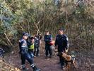 休宁一老人深山走失   警方出动警犬搜救