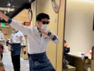餐前肩颈按摩，餐后还可洗头，合肥一海底捞又“卷”起来了