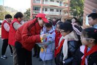 銅官區螺螄山社區開展垃圾分類宣傳活動進校園