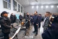 黃曉武調研部分藝術院團、文化企業