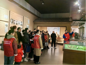 雪華鄉（宏業村街道）第四社區：豐富居民文化生活 走進蚌埠博物館
