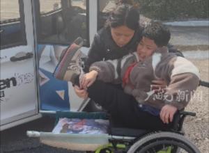 大皖正能量|亳州“扭扭车男孩”迎来新学期 校长：孩子在学校表现优异 