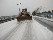 合肥交通部門連夜除冰雪  目前國省干線公路正常通行