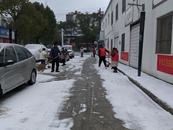 安慶經開區同安社區：鏟雪除冰，社區力量溫暖人心