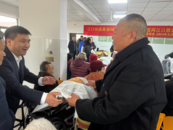 池州市貴池區(qū)江口街道：愛心商會新春慰問暖人心
