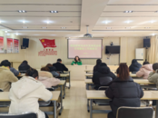 全民消防 生命至上 筑牢消防安全“防火墻”  ——菱湖社區(qū)開展消防宣傳活動