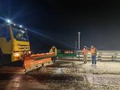 合肥公路11支搶險隊徹夜不眠，目前國省干線通行正常